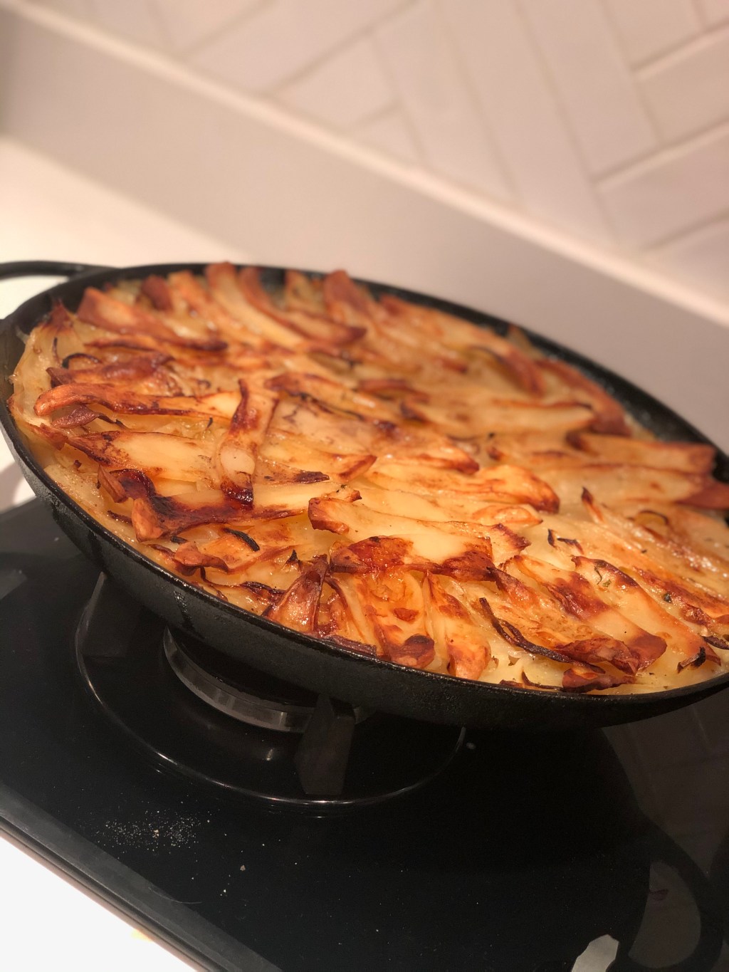 Garlic & Rosemary Lamb with Boulangère&nbsp;Potatoes